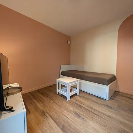 Home 4 You Grenoble Esterno foto