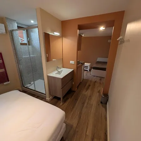 Home 4 You Grenoble Esterno foto