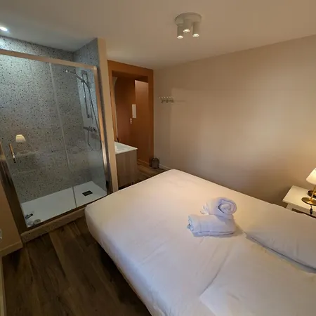 Home 4 You Grenoble Esterno foto
